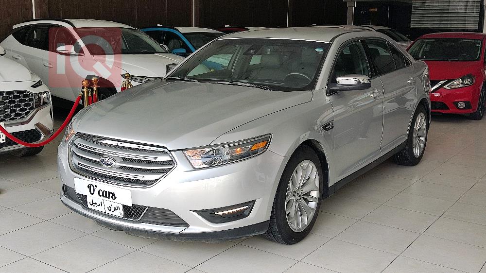 Ford Taurus